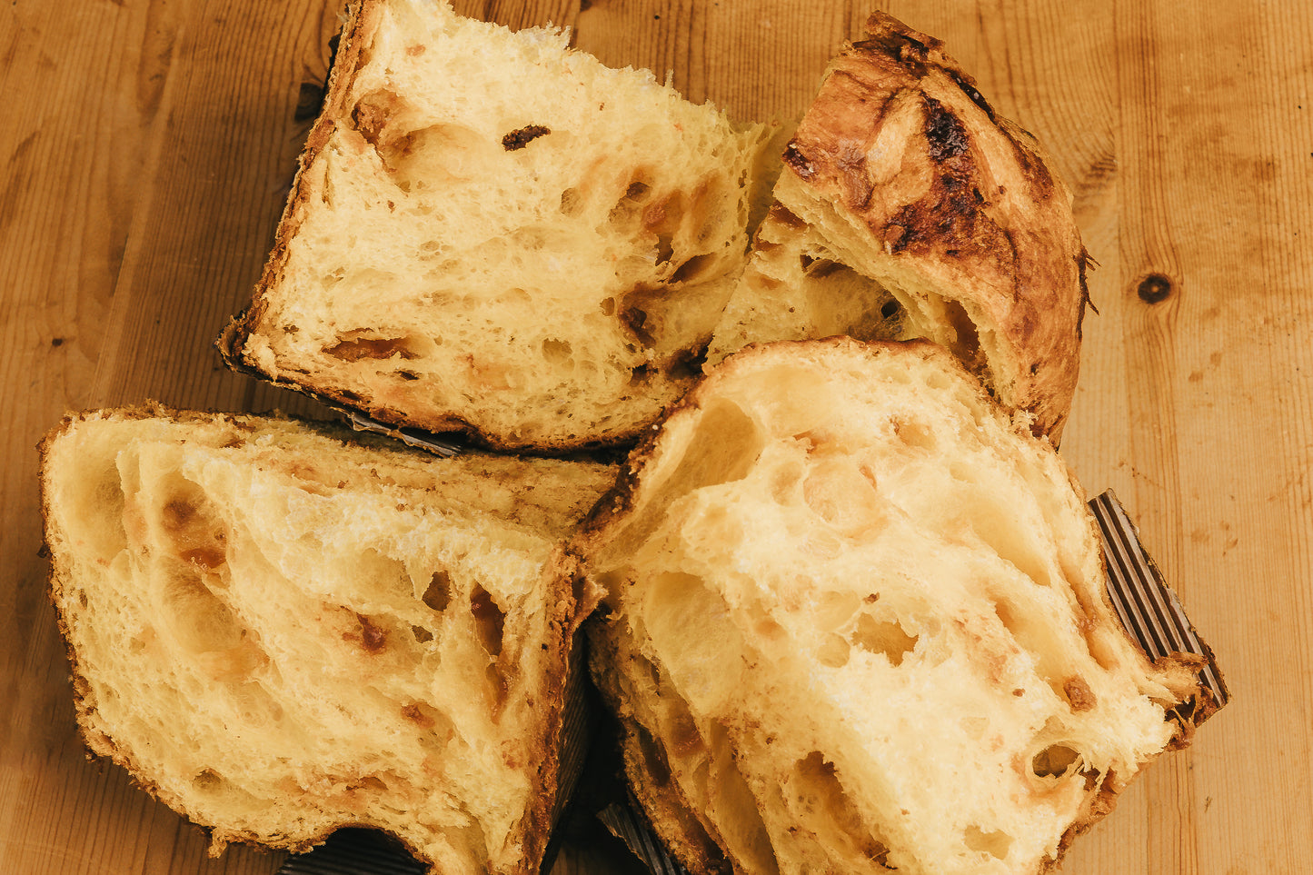 Panettone Albicocca e Caramello